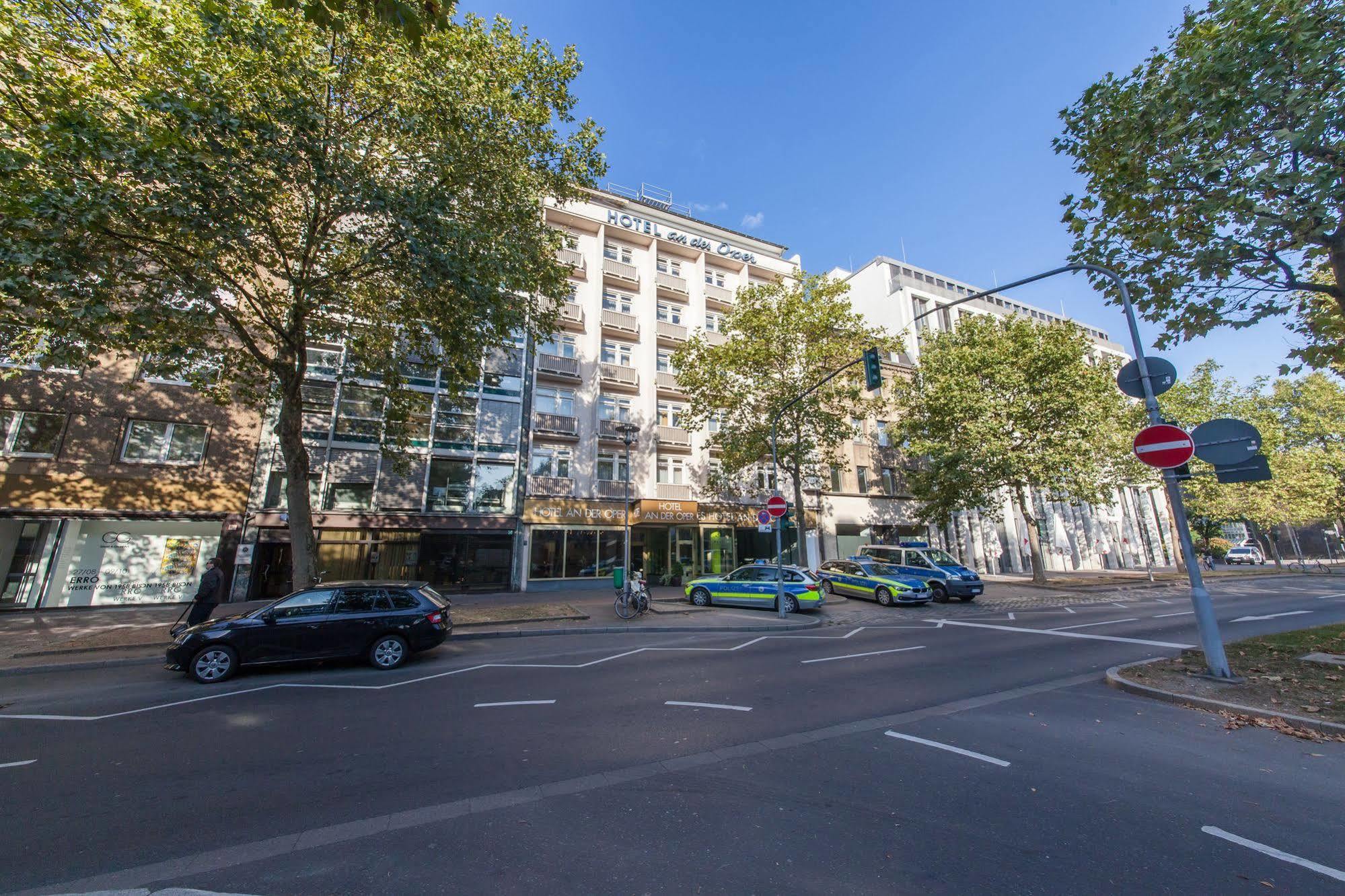 Hotel An Der Oper Duesseldorf Eksteriør bilde