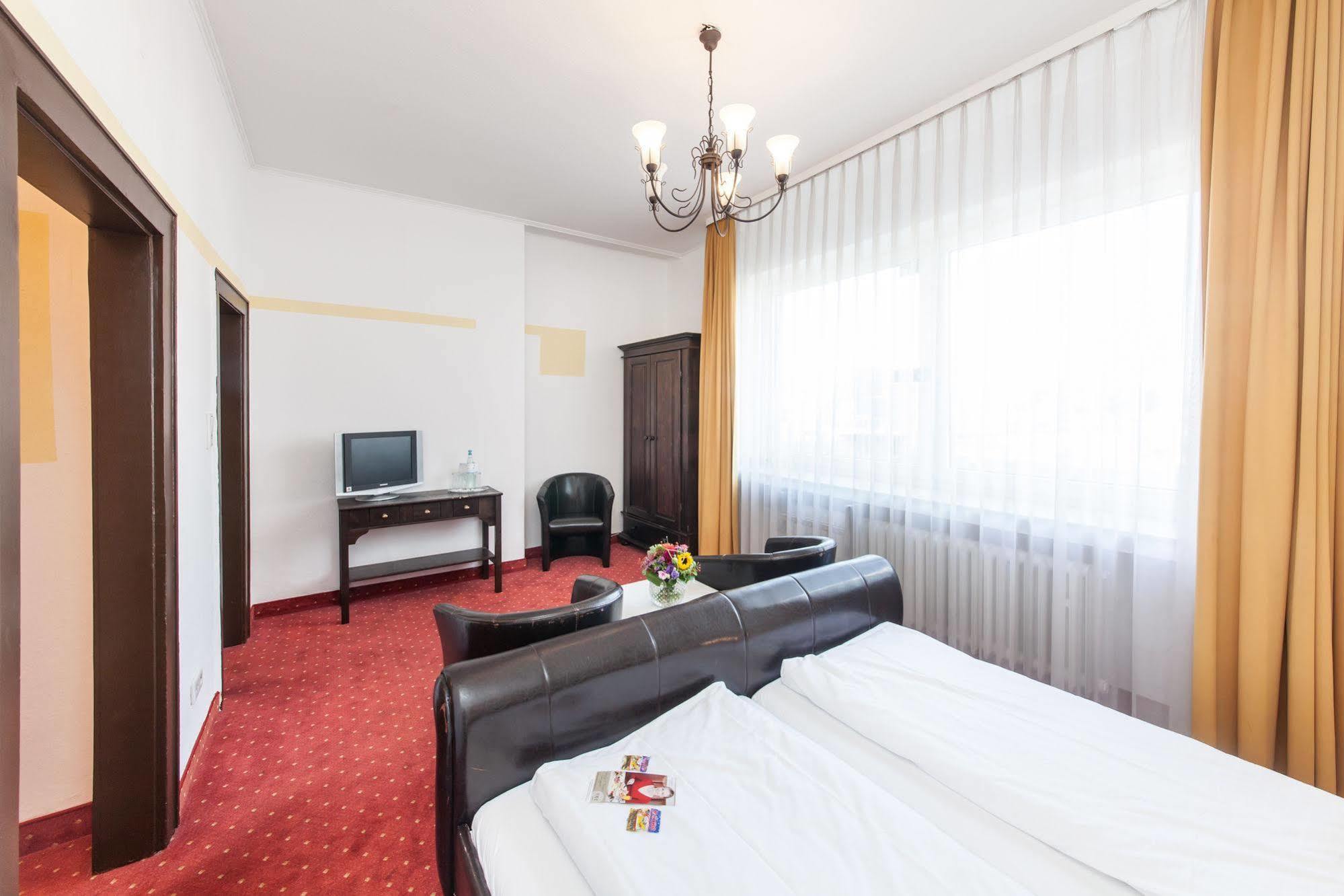 Hotel An Der Oper Duesseldorf Eksteriør bilde